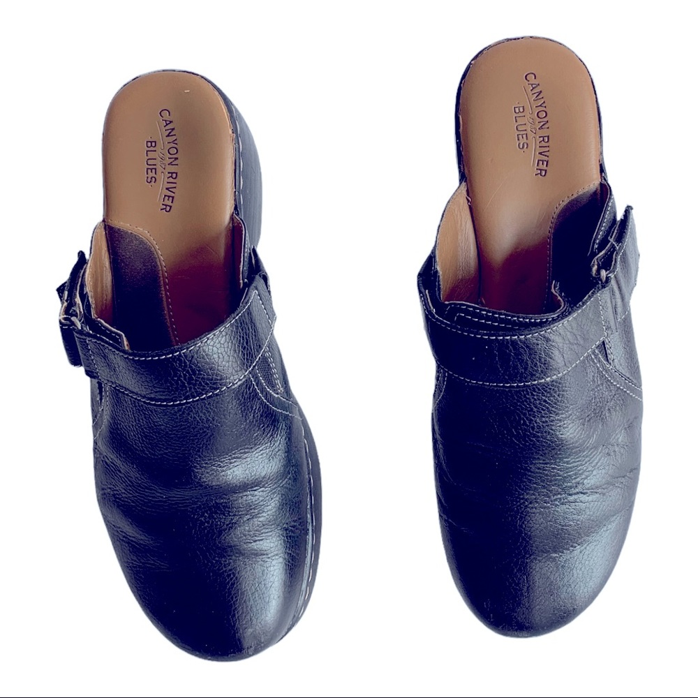 Canyon River Blues Leather Clogs Sz 8